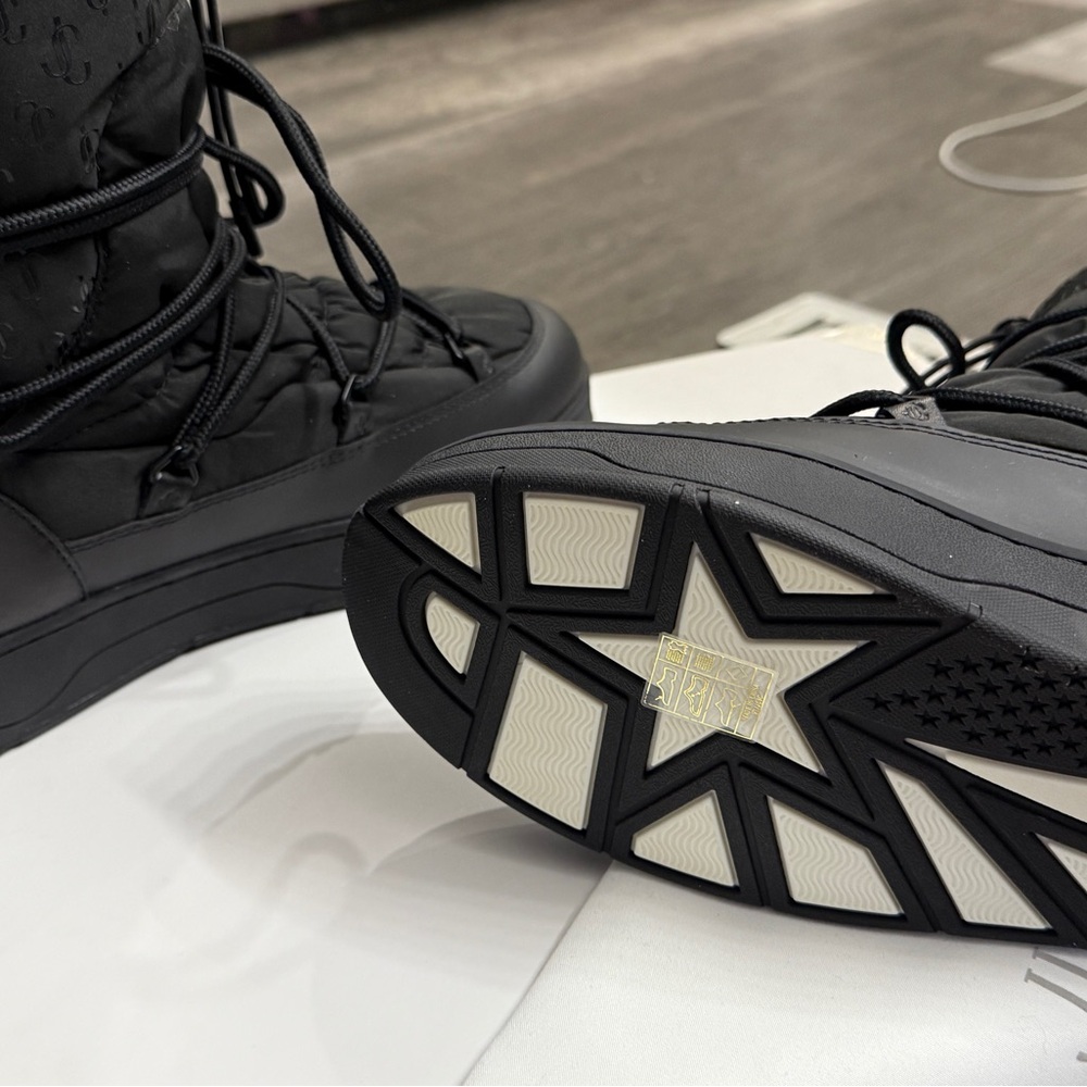 Jimmy Choo Wanaka JXR snow boots size 11 (41)